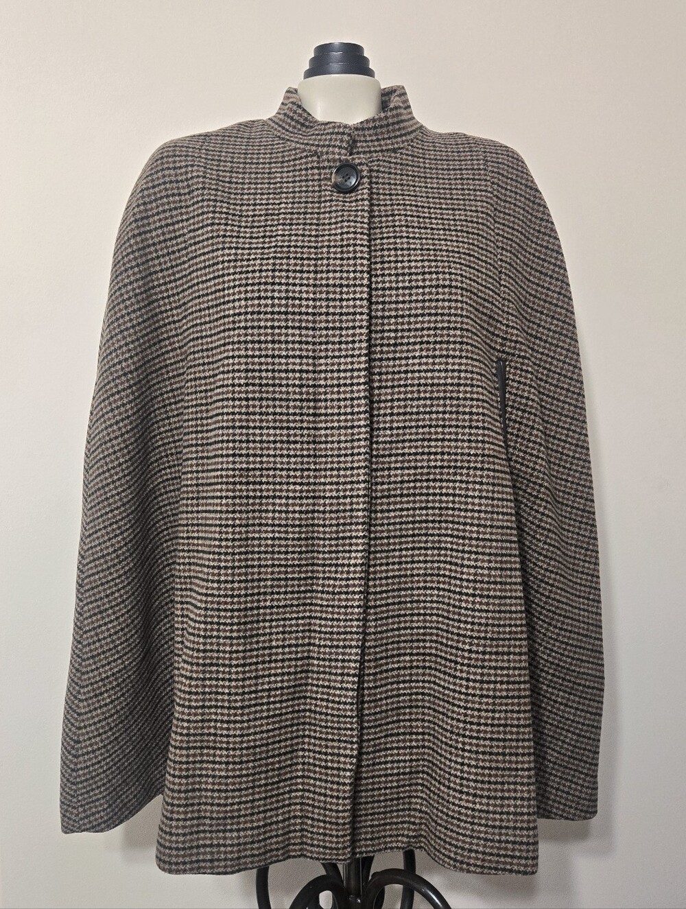 Liz Claiborne Brown Houndstooth Wool-Blend Cape L